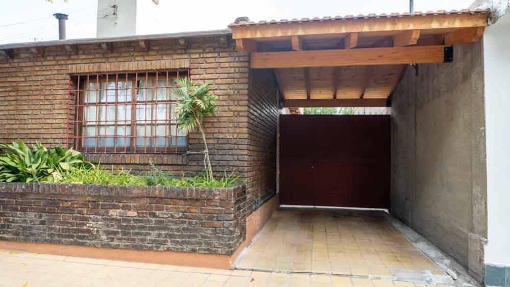 Casa Confortable - Parque Central - Estacionamiento, Patio, 3 Banos, 5 Habitaciones - La Cieneguita Exteriör bild